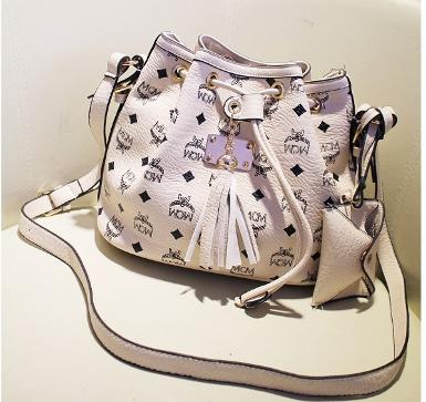 หมดค่ะ กระเป๋าLuluhouse รุ่น L79-02piv/iv กระเป๋าสไตล์เกาหลี นำเข้าของแท้ 